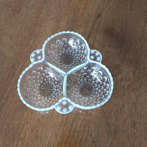 Vintage Anchor Hocking Three Section Hobnail Clear Opalescent Moonstone Dish - Picture 1 of 12